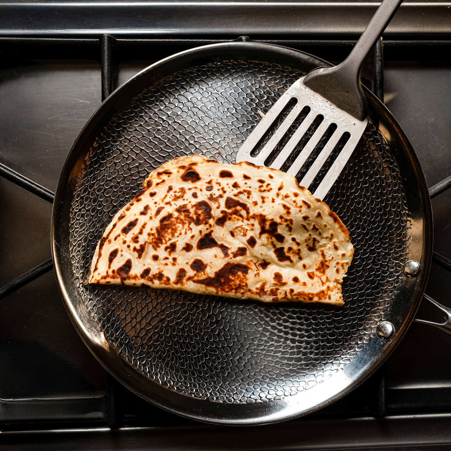 Titanium Hammered Crêpe Pan Pro